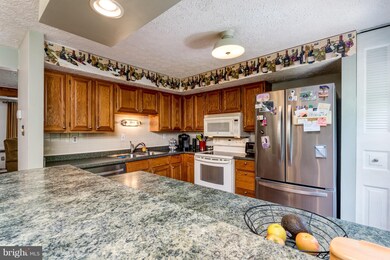 10769 Glen Hannah Dr, Laurel, MD 20723 - photo 6
