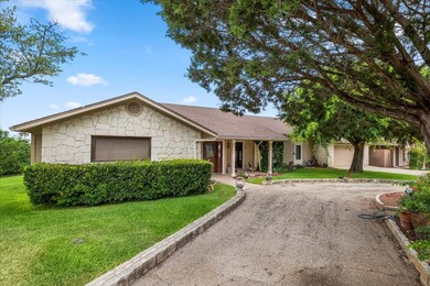 300 Summit Ridge Rd, Burnet, TX 78611 - photo 5