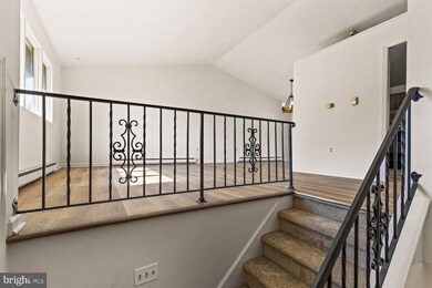 279 Willow Dell Ln, Leola, PA 17540 - photo 2