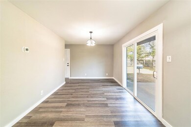 1172 Harrison Ln, Hurst, TX 76053 - photo 6