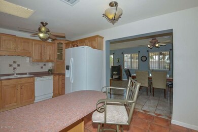 Kitchen2