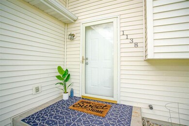 1138 S Perry Pkwy, Oregon, WI 53575 - photo 4