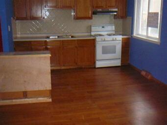 429 Sidney Ave unit E, Glendale Heights, IL 60139 - photo 3