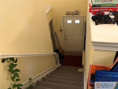 114 Mill Run E unit 72, Hightstown, NJ 08520 - photo 3