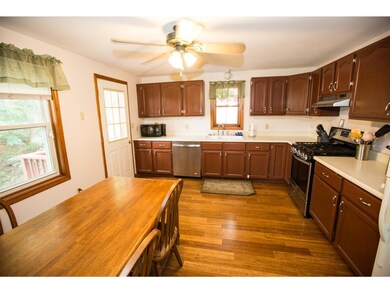 7 Arthurs Ln, Nashua, NH 03062 - photo 3