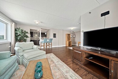 Captain Cove's Condominiums unit 812, Quincy, MA 02169 - photo 4