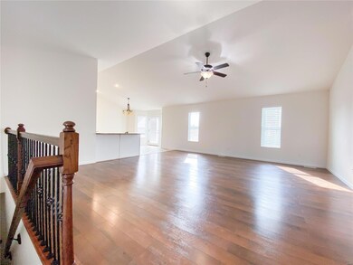 1116 Lucca Ct, Caseyville, IL 62232 - photo 6