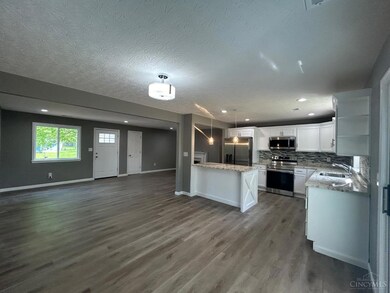 Very nice upgrade kitchen with a lot of natural light look out very peaceful backyard.