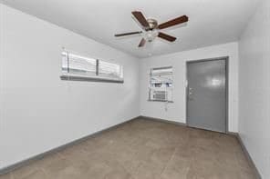 4203 Hirsch Rd unit 13, Houston, TX 77026 - photo 6