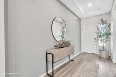 SEA_INW_ManorCollection_HaydenCanyon_Pic
