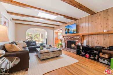 4980 Reforma Rd, Woodland Hills, CA 91364 - photo 4