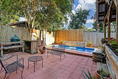 1106 Walton St, Houston, TX 77009 - photo 5