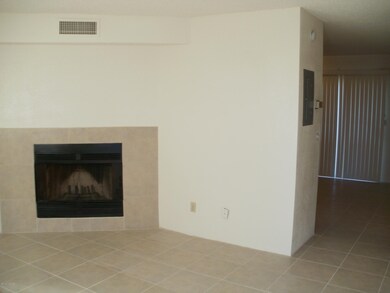 Mohave Fireplace