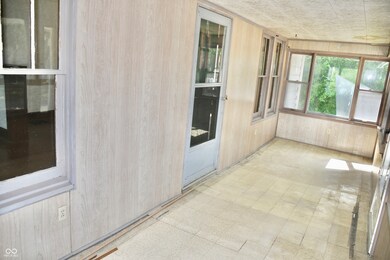 302 E 4th St, Sheridan, IN 46069 - photo 5