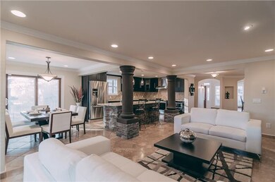 Plenty of natural light in this home & the stone details are such a fabulous add! 