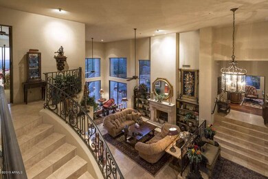 05LivingRoom