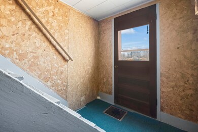 395 E Benton Rd_104