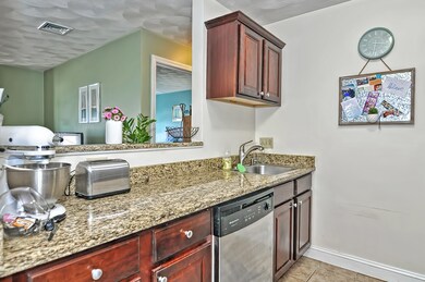 65 Centre St unit 14, Lynn, MA 01905 - photo 3