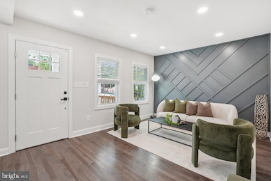 4912 Meade St NE, Washington, DC 20019 - photo 2