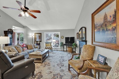 422 Summit Cir, Fredericksburg, TX 78624 - photo 3