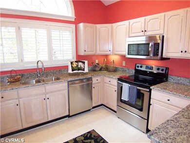 Kitchen - Another angle of this fabulous kitchen
