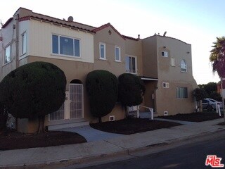 2337 Vineyard Ave, Los Angeles, CA 90016 - photo 4