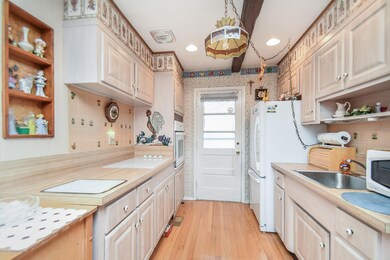 1582 Rudolph Dr, Bethlehem, PA 18018 - photo 6