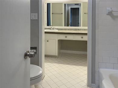 2206 Hazard St unit 9, Houston, TX 77019 - photo 6