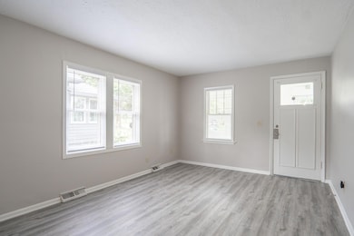 1132 Farrington St, Saint Paul, MN 55117 - photo 6