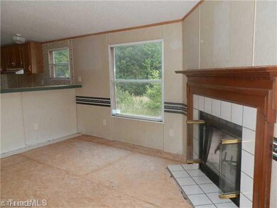 1345 Cloverfield Rd, Asheboro, NC 27205 - photo 4