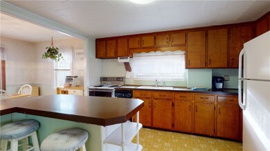 18 Cherry Hill Ave, Woonsocket, RI 02895 - photo 7