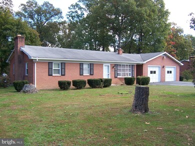 1390 Three Run Rd, Bunker Hill, WV 25413 - photo 3
