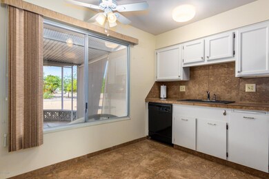 9810 W Terrace Ln unit 57, Sun City, AZ 85373 - photo 7