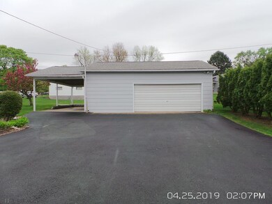 oversized 2 car garage