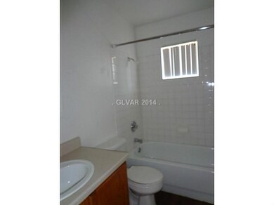 4369 Cy Cliffview Cir unit 4, Las Vegas, NV 89121 - photo 7