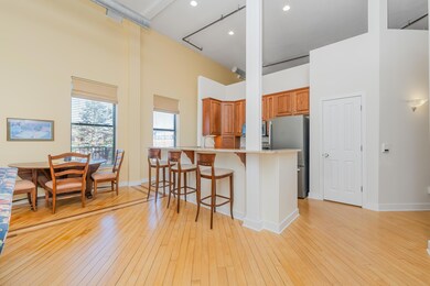 222 N Kalamazoo Mall unit 320, Kalamazoo, MI 49007 - photo 6