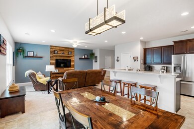 328 Silverleaf Ln, Moncks Corner, SC 29461 - photo 7