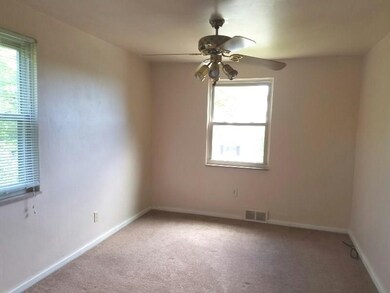 Dining Room  11 x 9  Nice and bright, two windows,