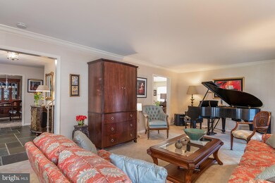 1702 Dauphin Ave, Reading, PA 19610 - photo 3