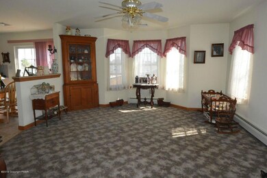 816 American General Dr, Easton, PA 18040 - photo 5