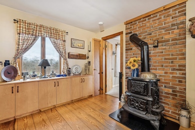 867 E Bethel Rd, Randolph Center, VT 05061 - photo 6