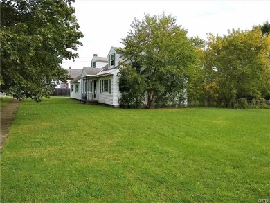 1135 Wetmore St, Utica, NY 13501 - photo 3