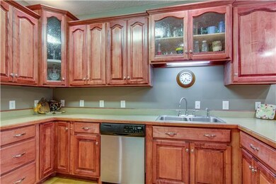 Lots of cabinet space!