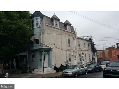 1029 Windsor St, Reading, PA 19604 - photo 2