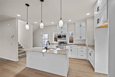 72 Rountree Dr, Bella Vista, AR 72715 - photo 5