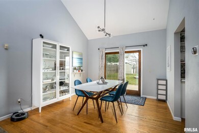 3321 W 66th St, Davenport, IA 52806 - photo 5