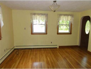 19 Arnold Terrace, Burlington, MA 01803 - photo 5