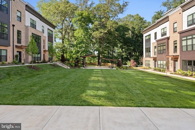 2113 Tysons Ridgeline Rd, Pimmit Hills, VA 22043 - photo 5