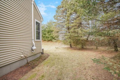 End unit side yard