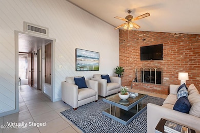 16-web-or-mls-Fairmount-13 virtually sta